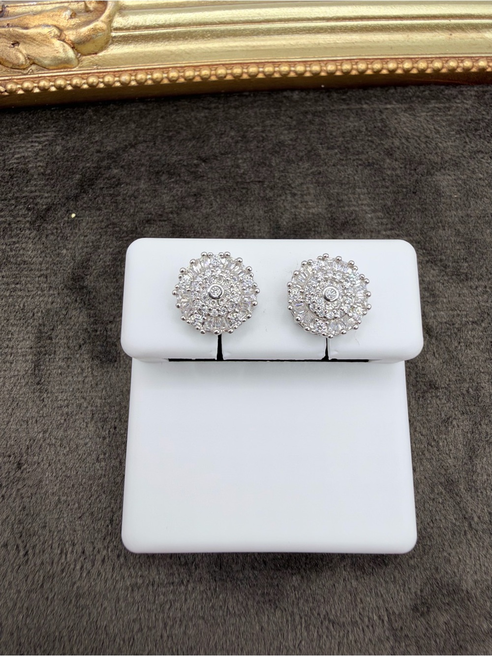 NEW VVS Moissanite Sunburst/Halo Stud Earrings 0.58 ctw